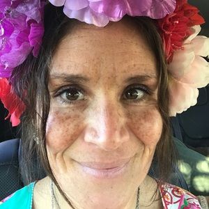 Meet your Posher, Adrienne m